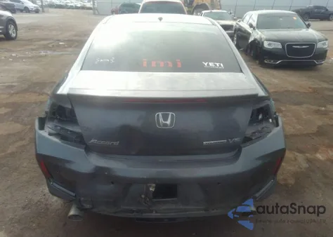 2016 Honda Accord Touring from USA, damaged, VIN 1HGCT2B0XGA007377